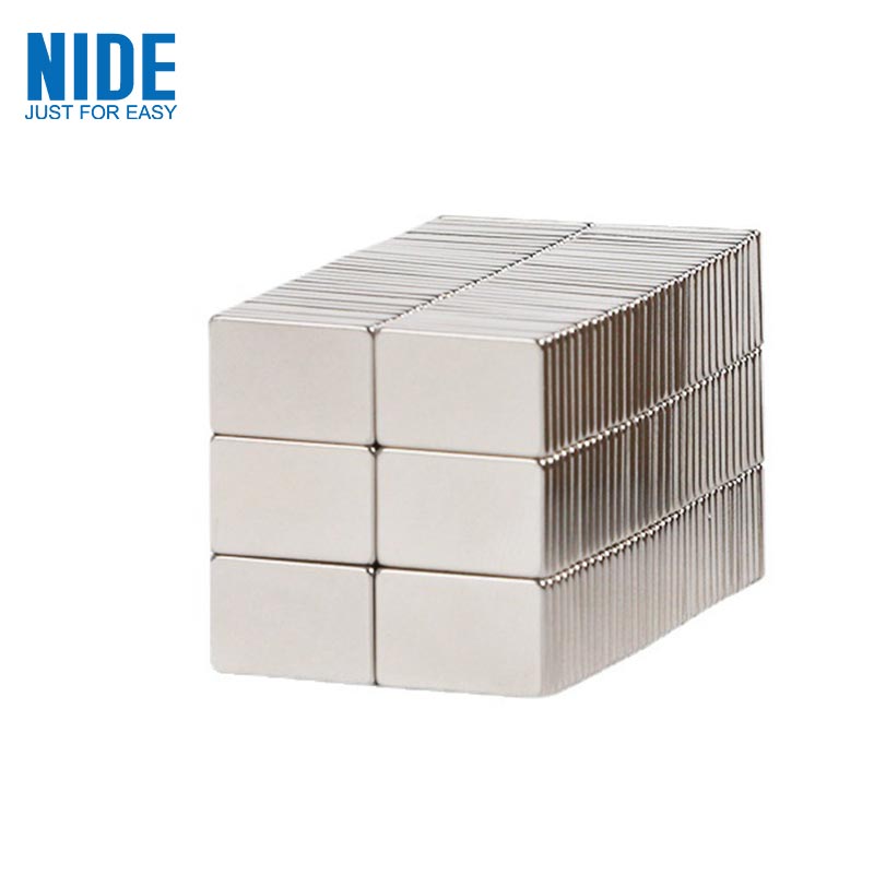 Ƙarfin Neodymium Magnets Bar Sintered NdFeB Magnet